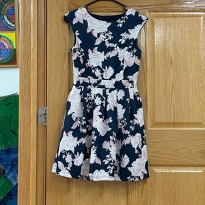 One size small dress